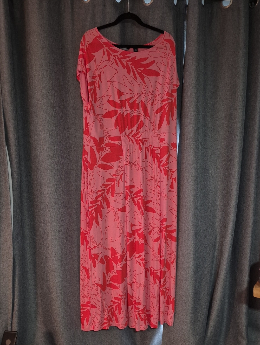 Lands' End Pink and Coral Leaf-Print Maxi Dress